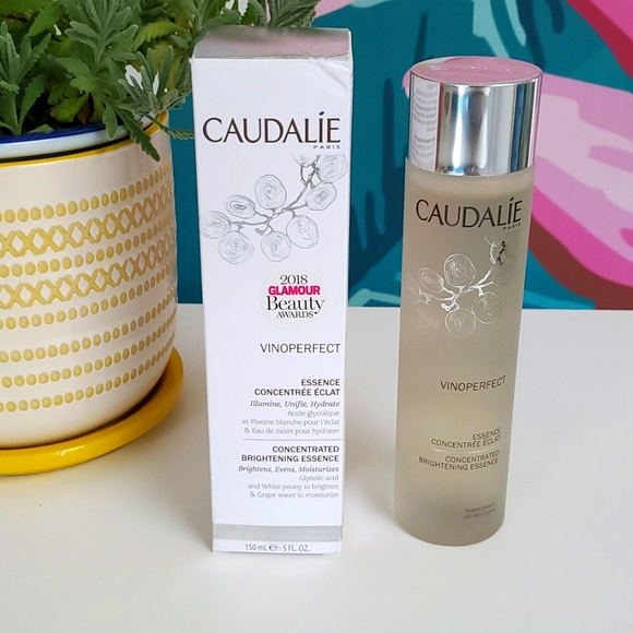 Caudalie Other - Caudalie Vinoperfect Concentrated Brightening Essence New in Box 5oz 150ml